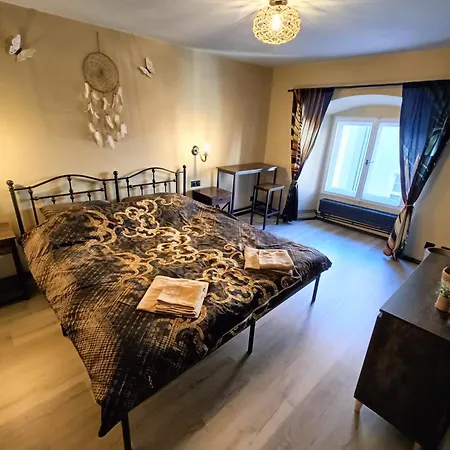 Wroclawska 5 بوزنان